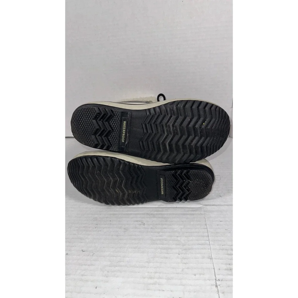 Sorel Winter Carnival Womens 9 Waterproof Snow Boots Gray Black NL1495-035